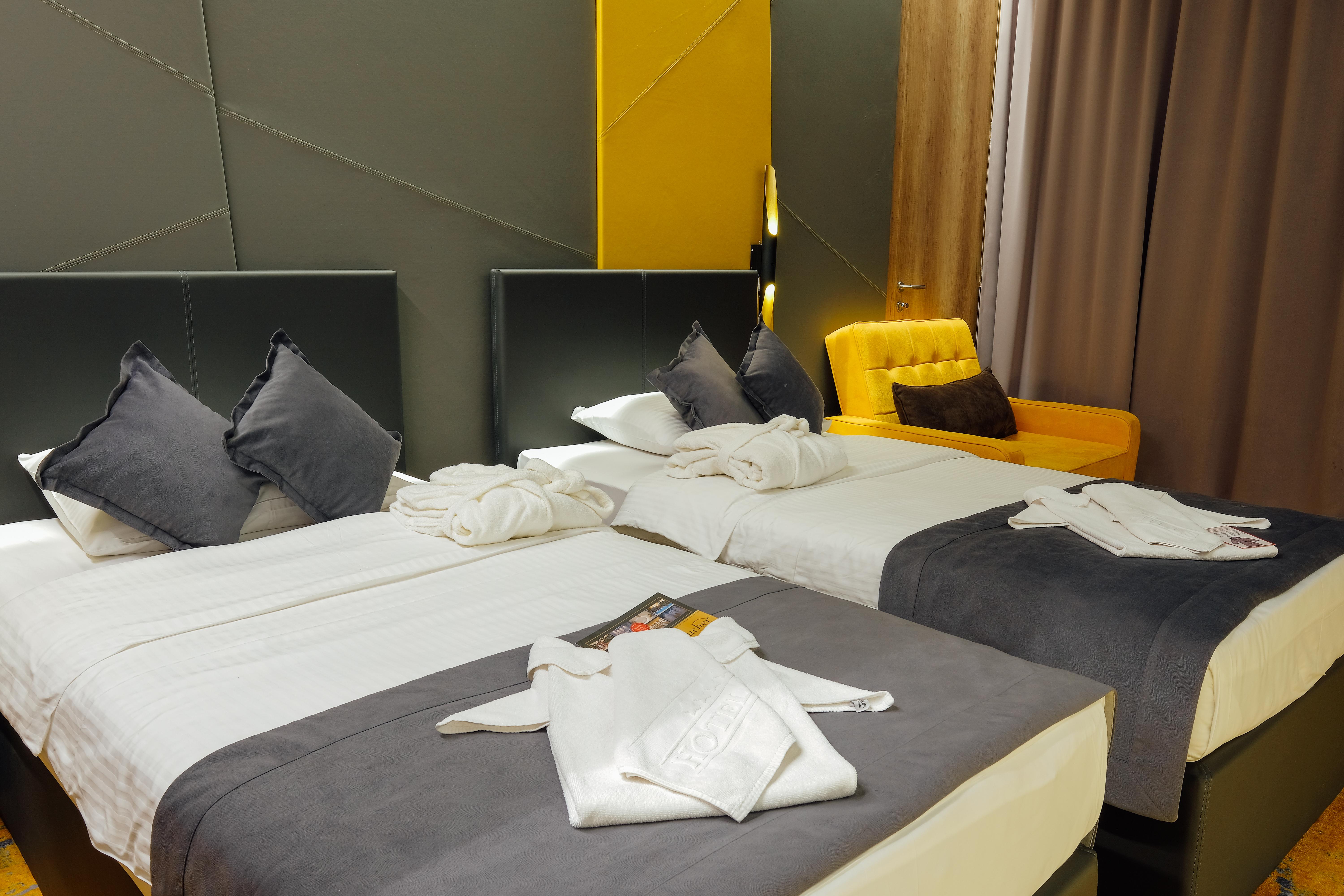 Hotel Hills Sarajevo Congress & Thermal Spa Resort Ilidža Bagian luar foto A room at the hotel